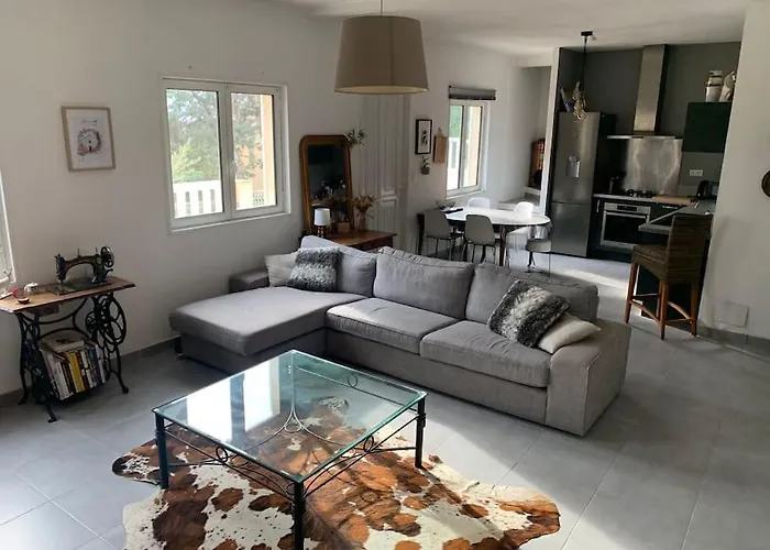 Jolie Maison Individuelle Dans L\'Extreme Sud